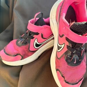 Nike Kids Fuchsia and Black Sneakers